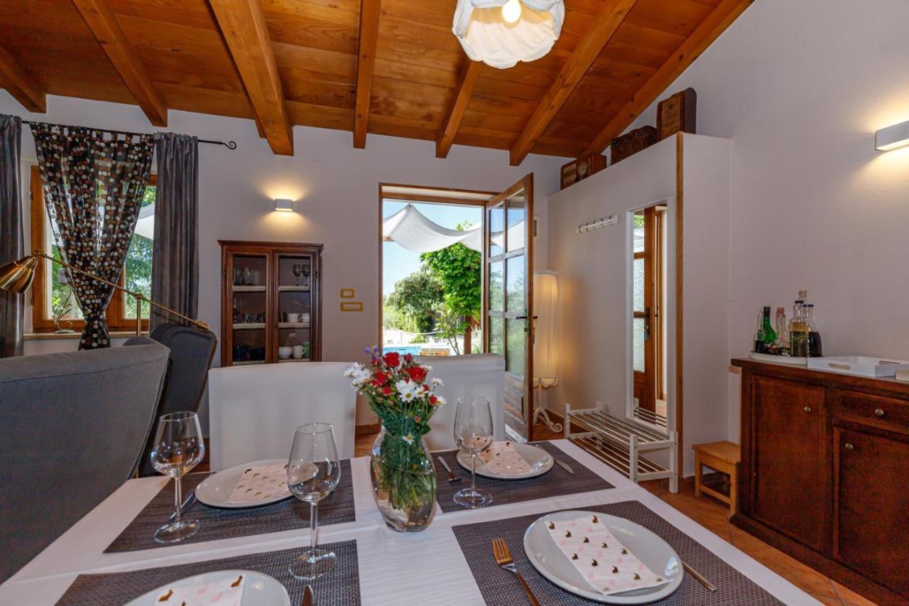 Villa Morena Pula Extérieur photo